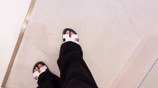 Molly-Mae Hague feet photo thumbnail