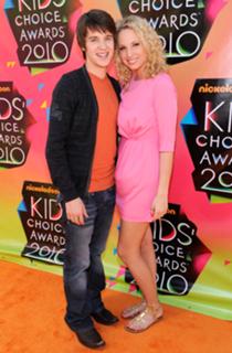Molly McCook feet photo 2