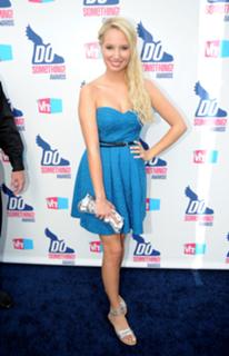 Molly McCook feet photo 12
