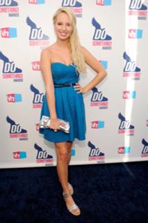 Molly McCook feet photo 11
