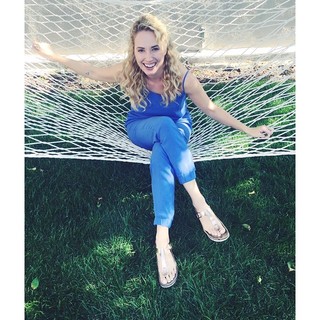 Molly McCook feet photo 14