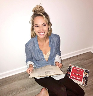 Molly McCook feet photo 7
