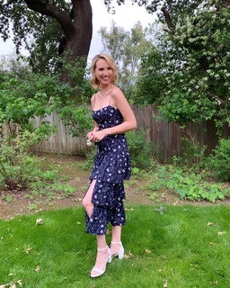 Molly McCook feet photo 5