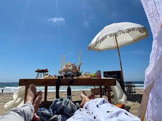 Molly McCook feet photo 12