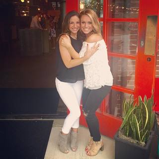 Molly McGrath feet photo thumbnail