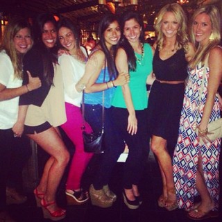 Molly McGrath feet photo thumbnail