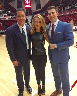 Molly McGrath feet photo thumbnail