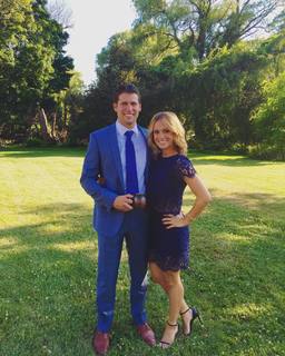 Molly McGrath feet photo thumbnail