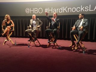 Molly McGrath feet photo thumbnail