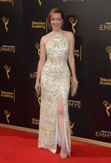 Molly Parker feet photo thumbnail