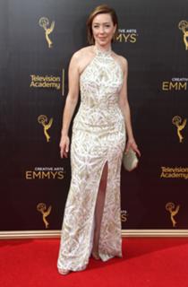 Molly Parker feet photo thumbnail