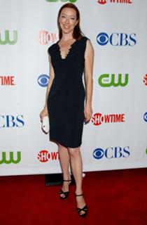 Molly Parker feet photo thumbnail