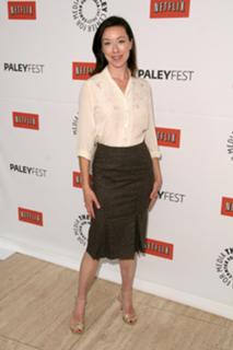 Molly Parker feet photo thumbnail
