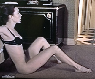 Molly Parker feet photo thumbnail