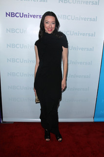 Molly Parker feet photo thumbnail