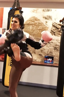 Molly Qerim feet photo thumbnail