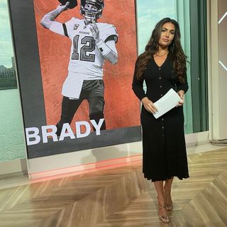 Molly Qerim feet photo thumbnail