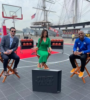 Molly Qerim feet photo thumbnail