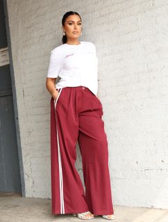 Molly Qerim feet photo thumbnail