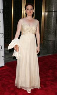 Molly Ringwald feet photo thumbnail