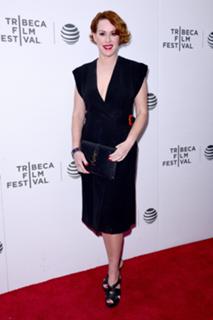 Molly Ringwald feet photo thumbnail
