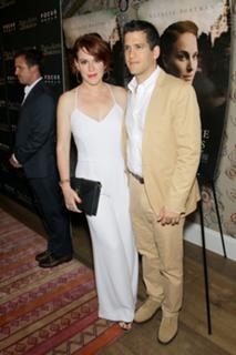 Molly Ringwald feet photo thumbnail