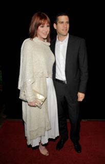 Molly Ringwald feet photo thumbnail