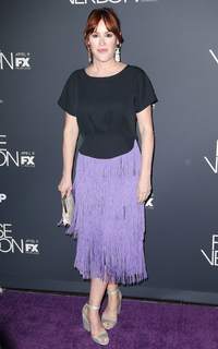 Molly Ringwald feet photo thumbnail