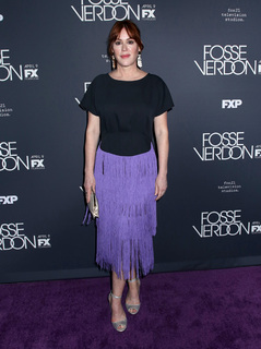 Molly Ringwald feet photo thumbnail