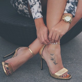 Molly Sandén feet photo 6