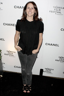 Molly Shannon feet photo thumbnail