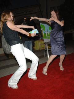 Molly Shannon feet photo thumbnail