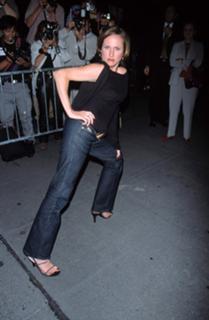 Molly Shannon feet photo thumbnail