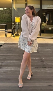 Molly Shannon feet photo thumbnail