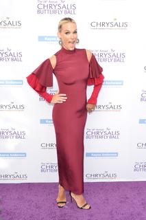 Molly Sims feet photo thumbnail