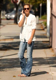 Molly Sims feet photo thumbnail