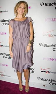 Molly Sims feet photo thumbnail