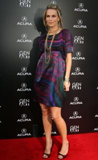 Molly Sims feet photo thumbnail
