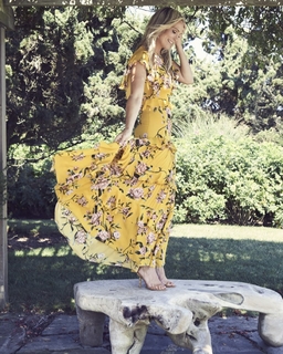 Molly Sims feet photo thumbnail