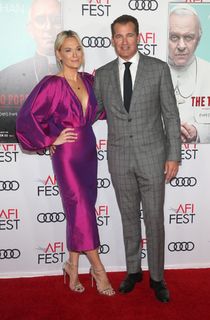 Molly Sims feet photo thumbnail