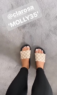 Molly Smith feet photo 2