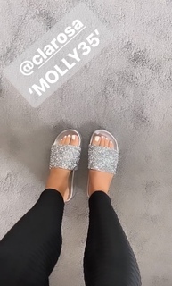 Molly Smith feet photo 20
