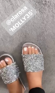 Molly Smith feet photo 18