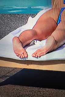 Molly Smith feet photo 1