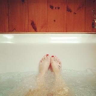 Molly Templeton feet photo 2