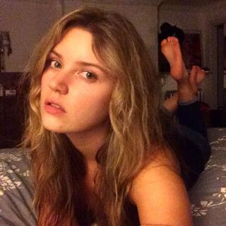 Molly Templeton feet photo 16