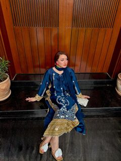 Momina Iqbal feet photo 9