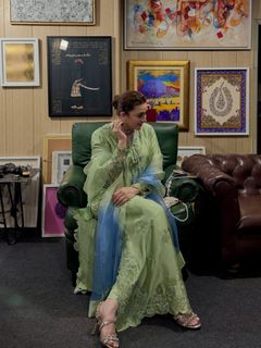 Momina Iqbal feet photo 8