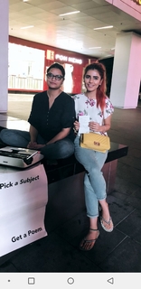 Momina Mustehsan feet photo 17