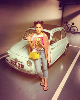 Momina Mustehsan feet photo 18